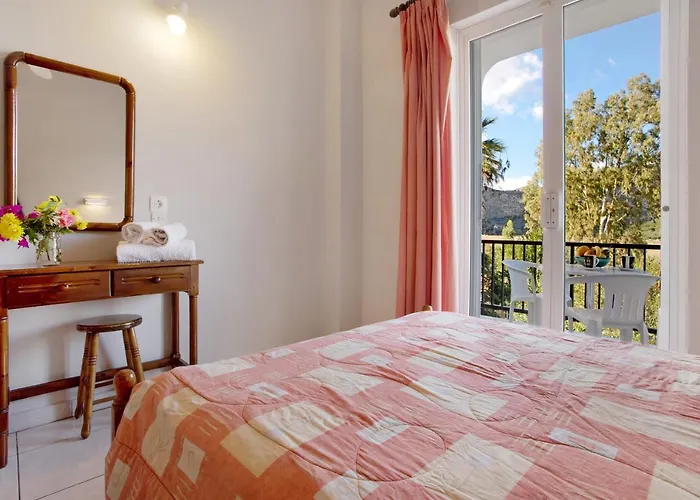 Apartment Dolphin 2 Keri